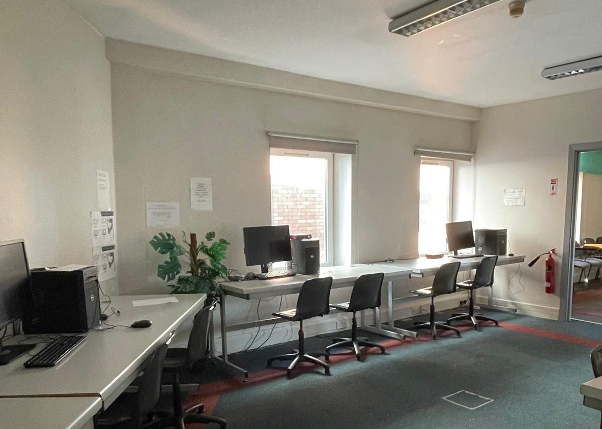 Picture (number 4) of the lab